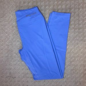 Whitney Simmons - Gymshark leggings